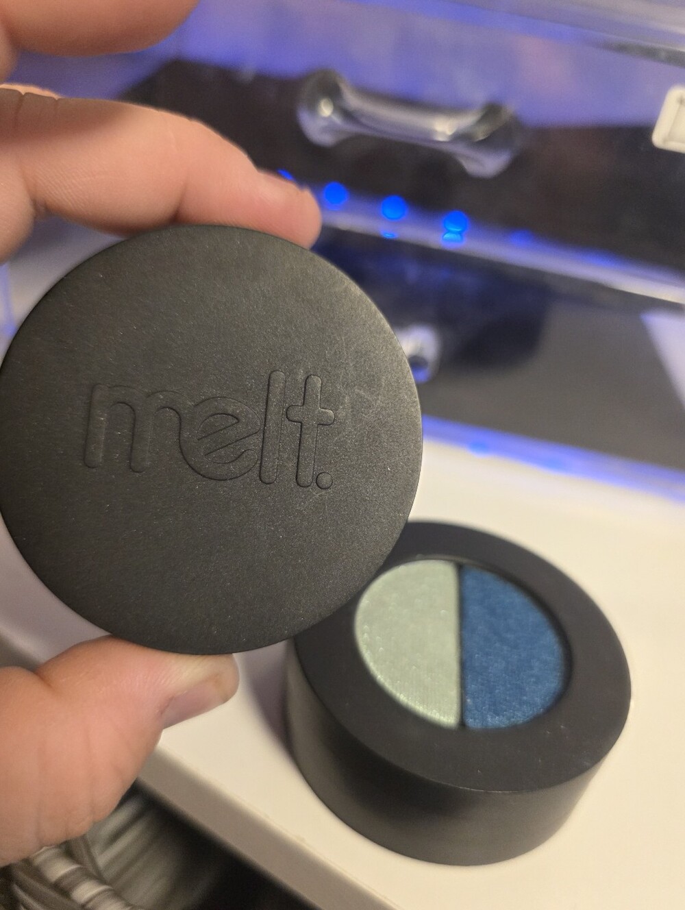 Cosmetics Duo Eyeshadow — Teal & Blue